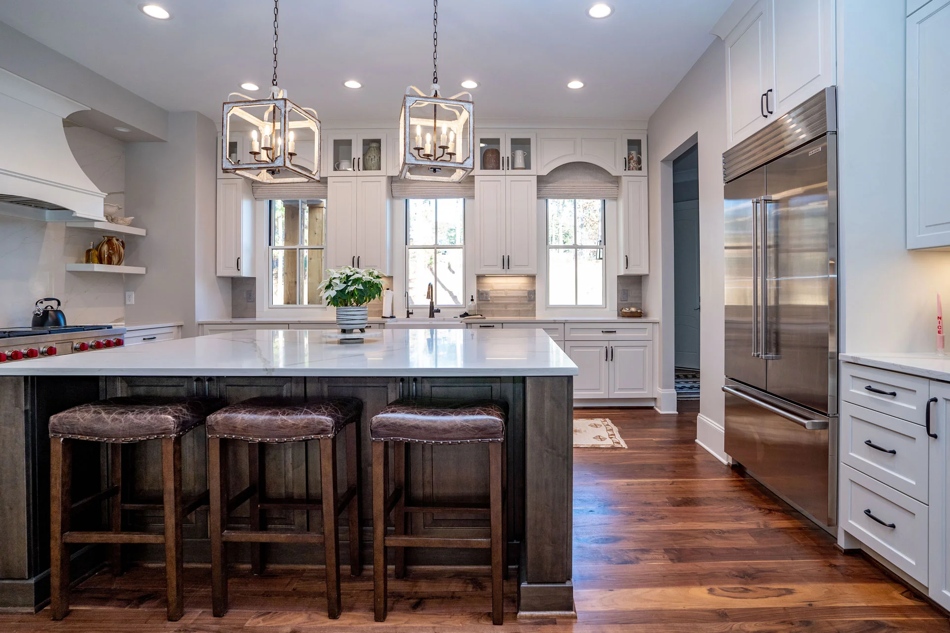 image of modern style kitchen - custom home builder | Southern Luxury Homes